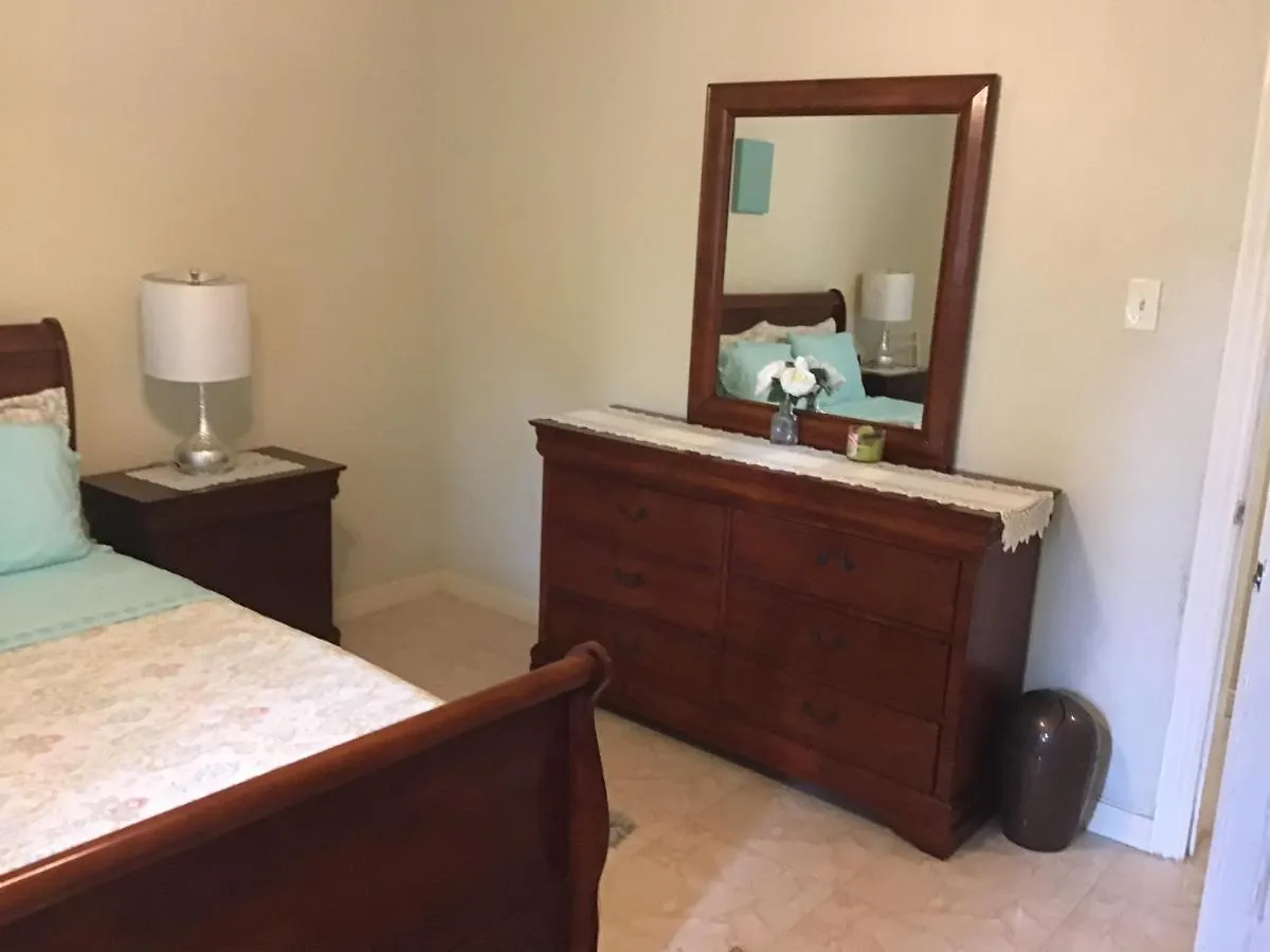 Hills Royale Villa Бухта Монтего 0*,  Ямайка